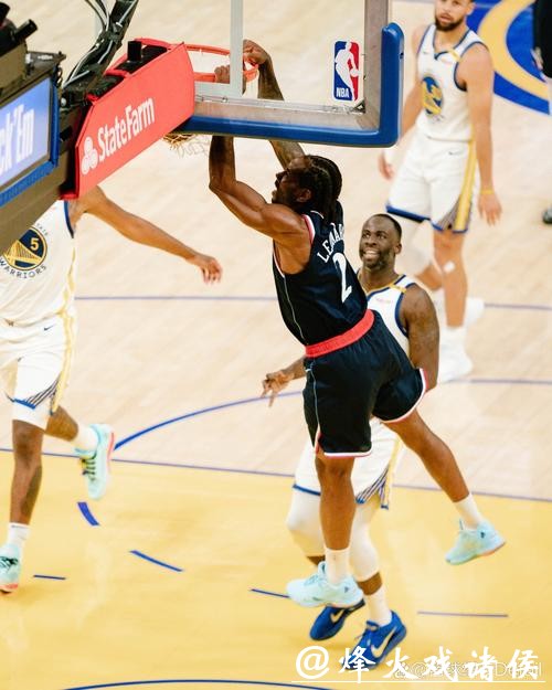 KD35分太阳险胜76人5连胜 快船逆转马刺止连败 KD35分太阳险胜76人5连胜 快船逆转马刺止连败